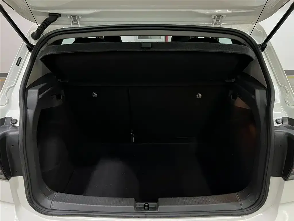 Volkswagen T-Cross 2021 из CN, фото 2