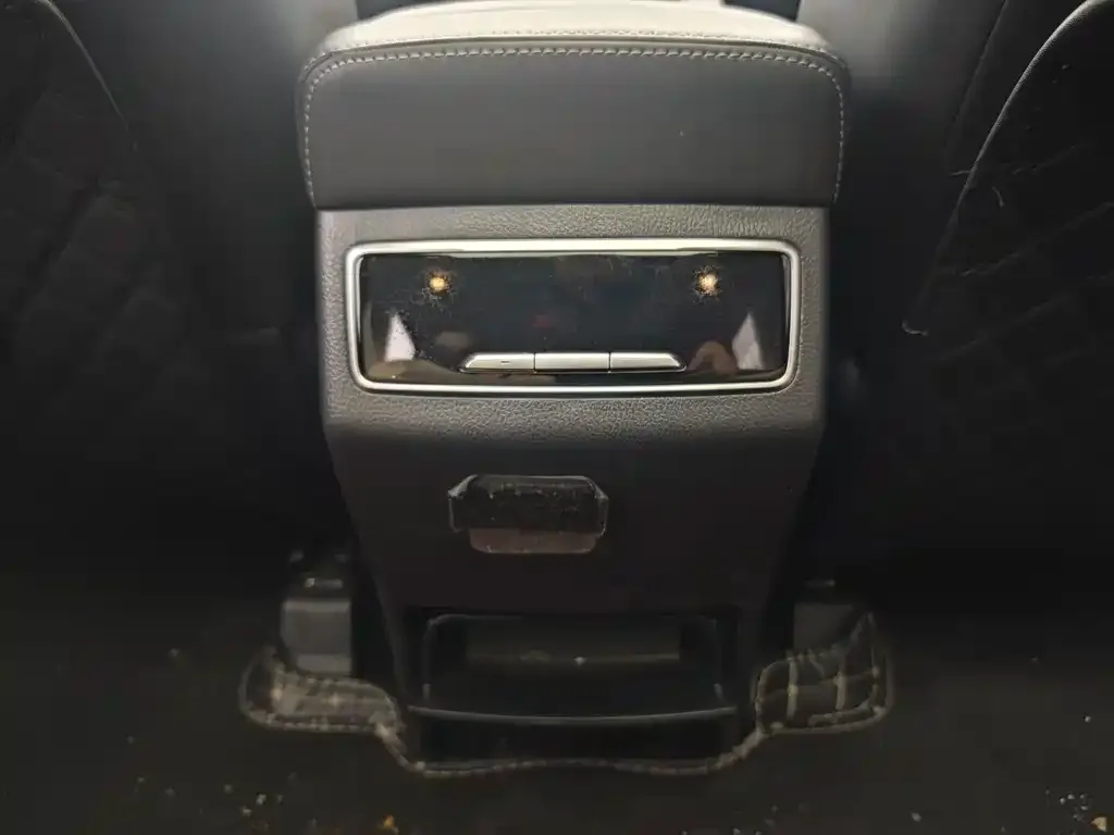 Changan CS95 2021 из CN, фото 2