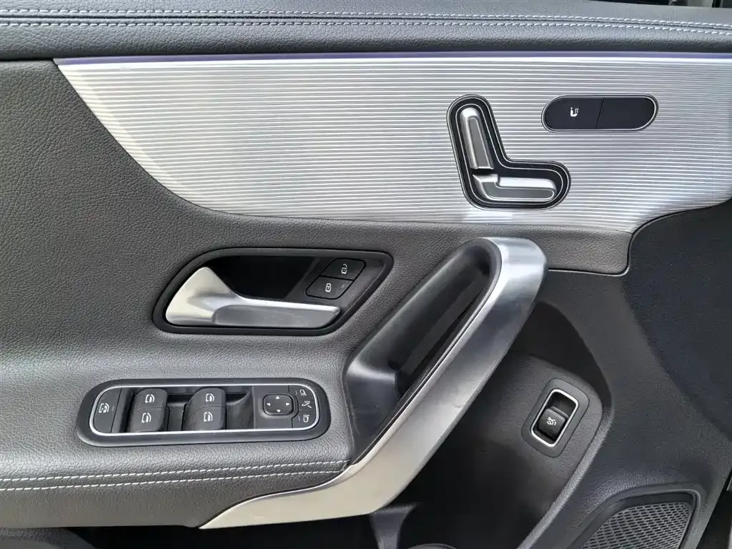Mercedes-Benz A-Class AMG — фото 7