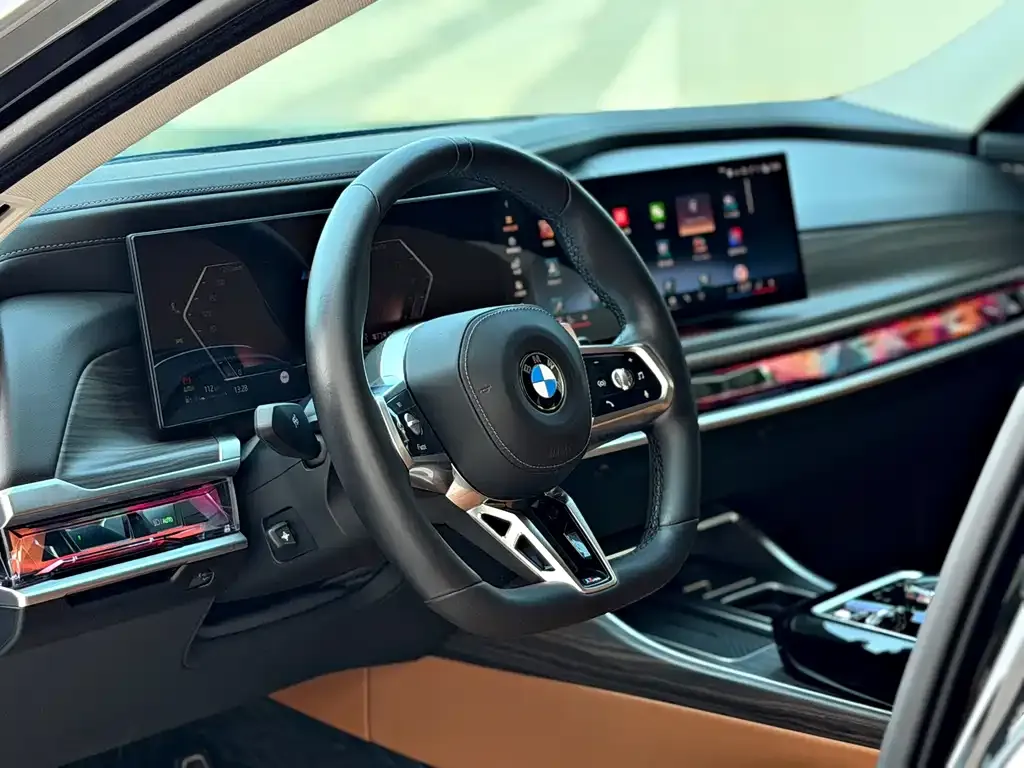 BMW 7 Series 2024 из CN, фото 9