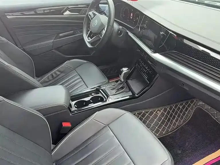 Volkswagen Passat — фото 4