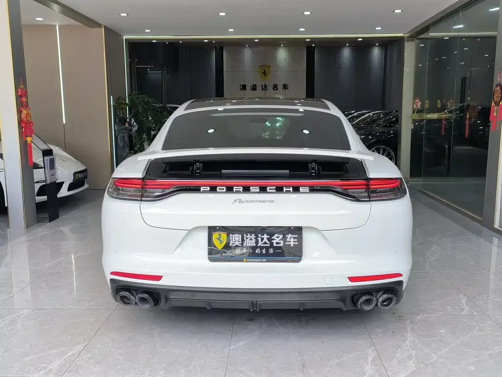 Porsche Panamera — фото 10