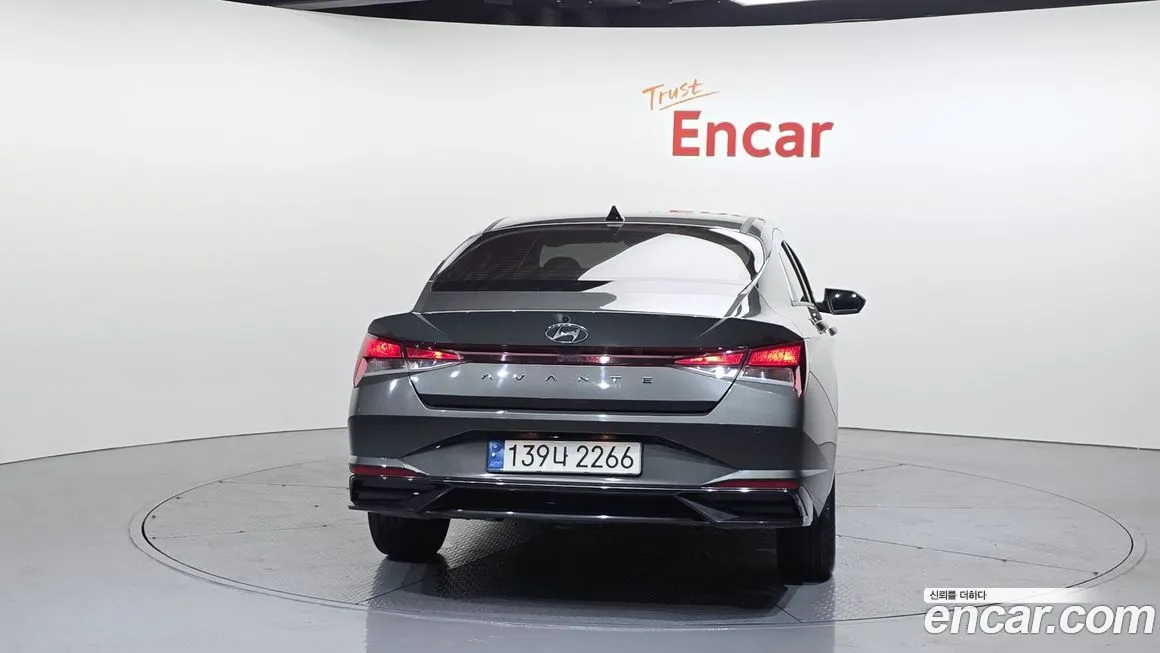Hyundai AVANTE — фото 2