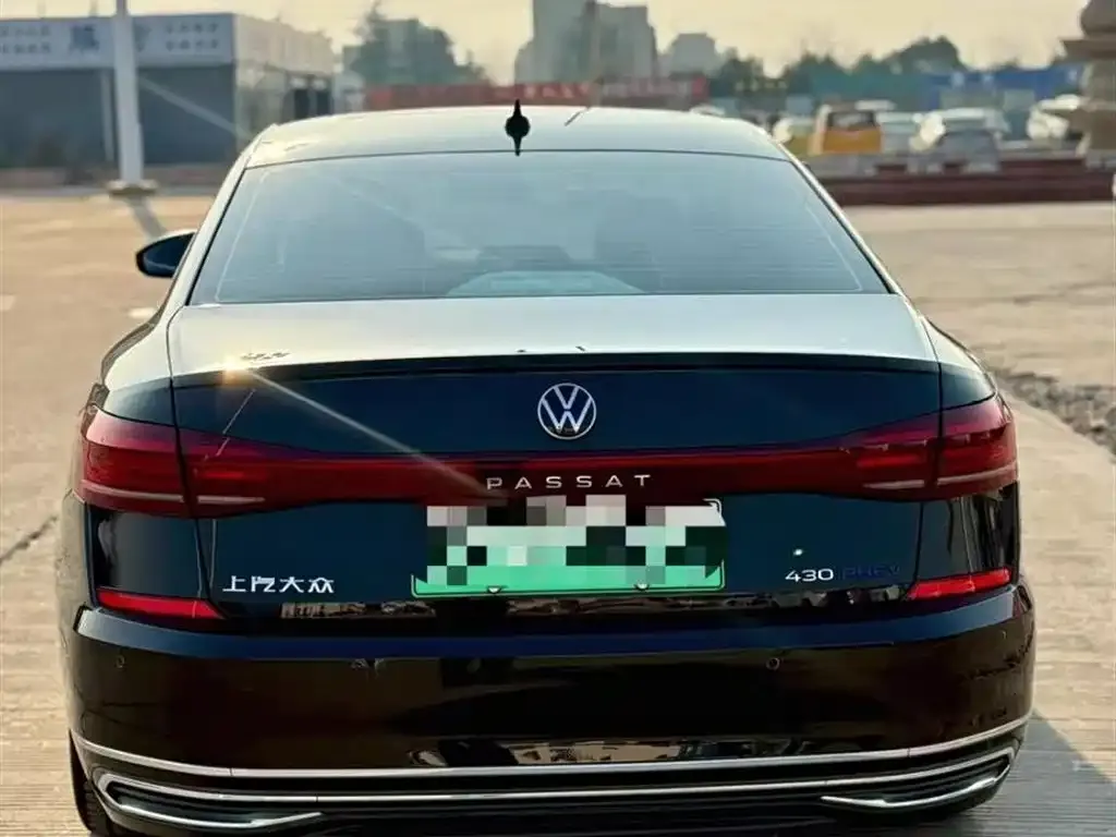 Volkswagen Passat New Energy — фото 6