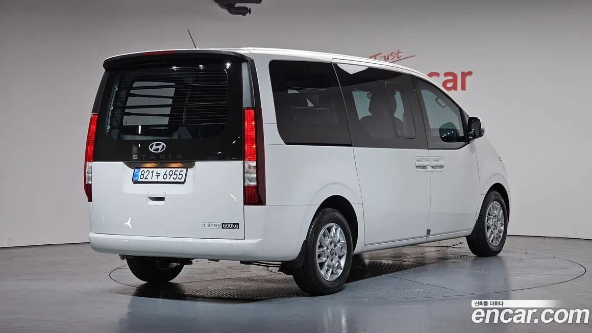 Hyundai Staria 2025 из KR, фото 7