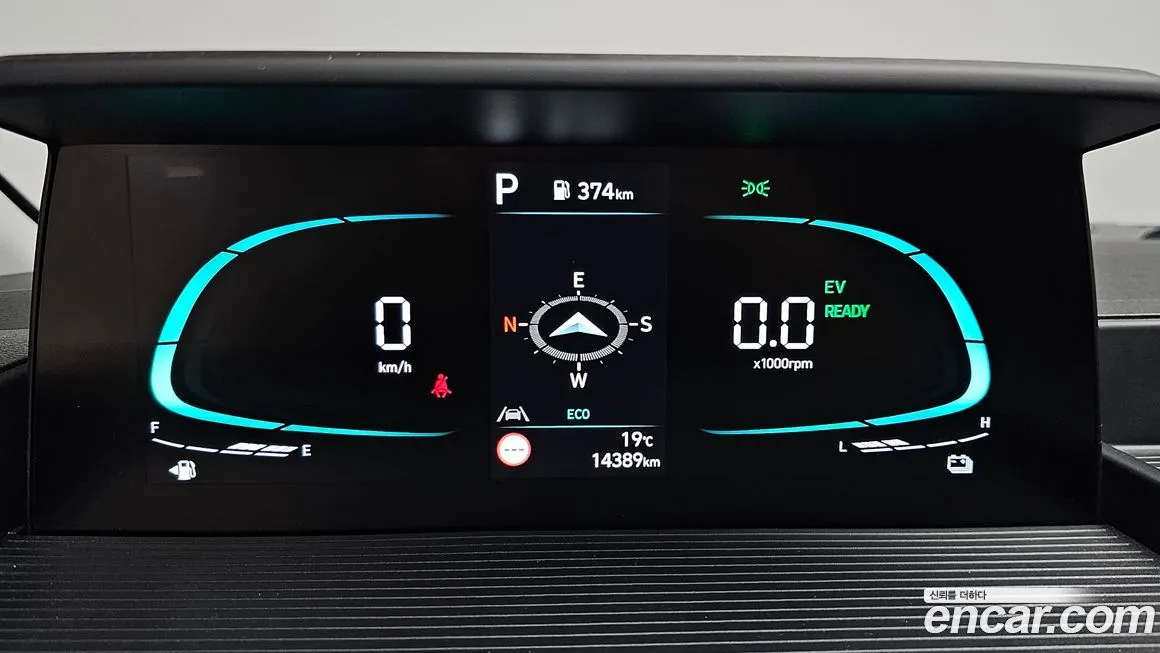 Hyundai Staria 2025 из KR, фото 9