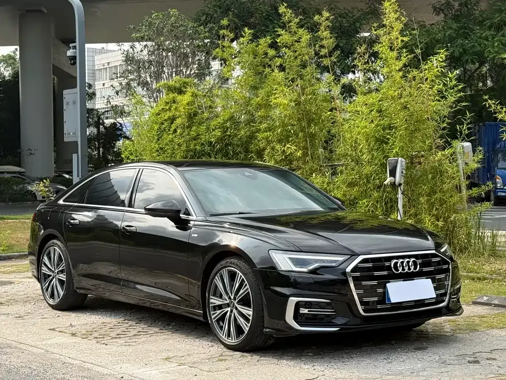 Audi A6L — фото 6