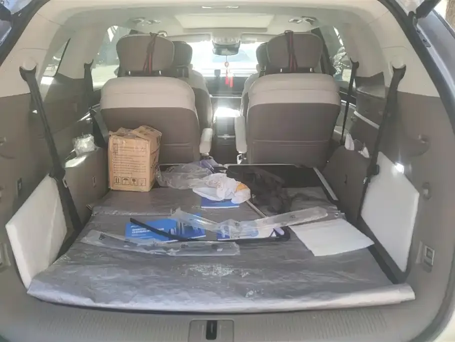 Roewe RX9 2023 из CN, фото 4
