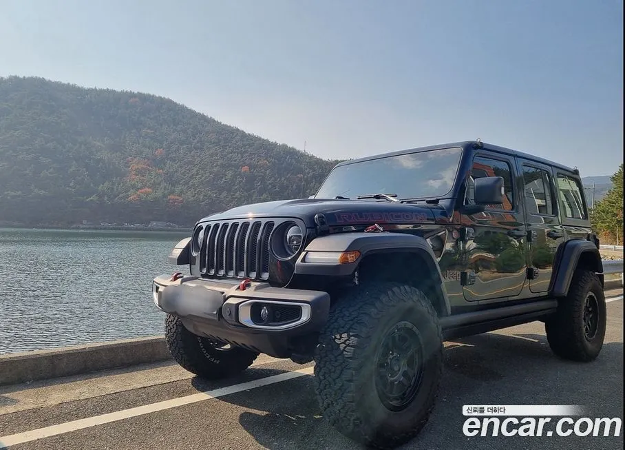 Jeep Wrangler — фото 1
