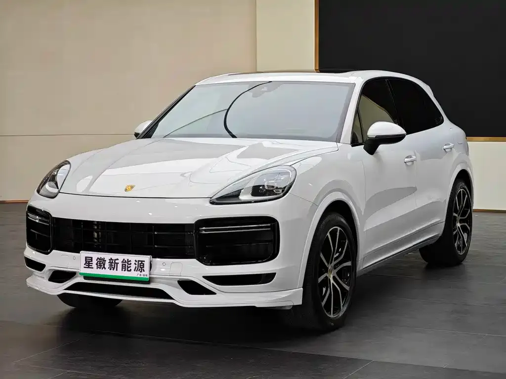 Porsche Cayenne Hybrid — фото 1