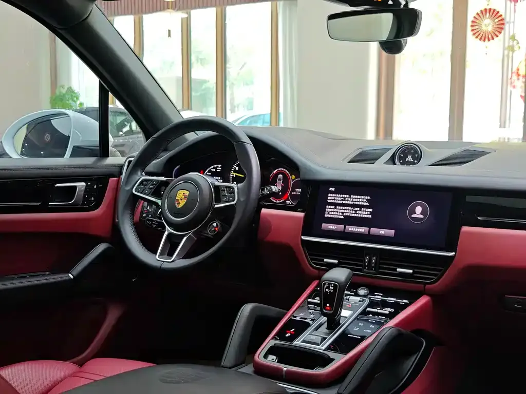 Porsche Cayenne Hybrid — фото 9