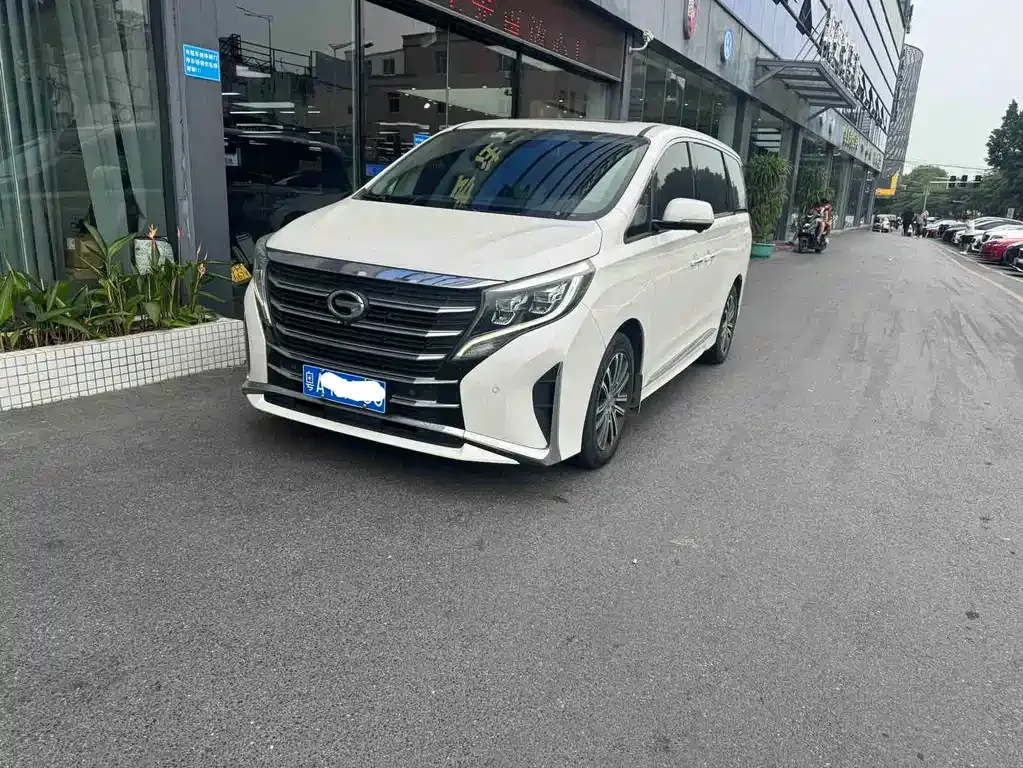 GAC Motor Trumpchi M8 — фото 1