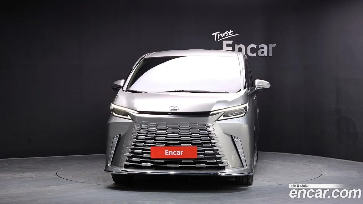 Lexus LM 2025 из KR, фото 10