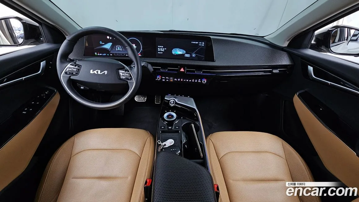 Kia EV6 — фото 10
