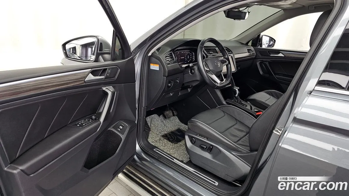 Volkswagen Tiguan 2023 из KR, фото 6