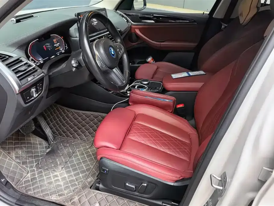 BMW iX3 2024 из CN, фото 5