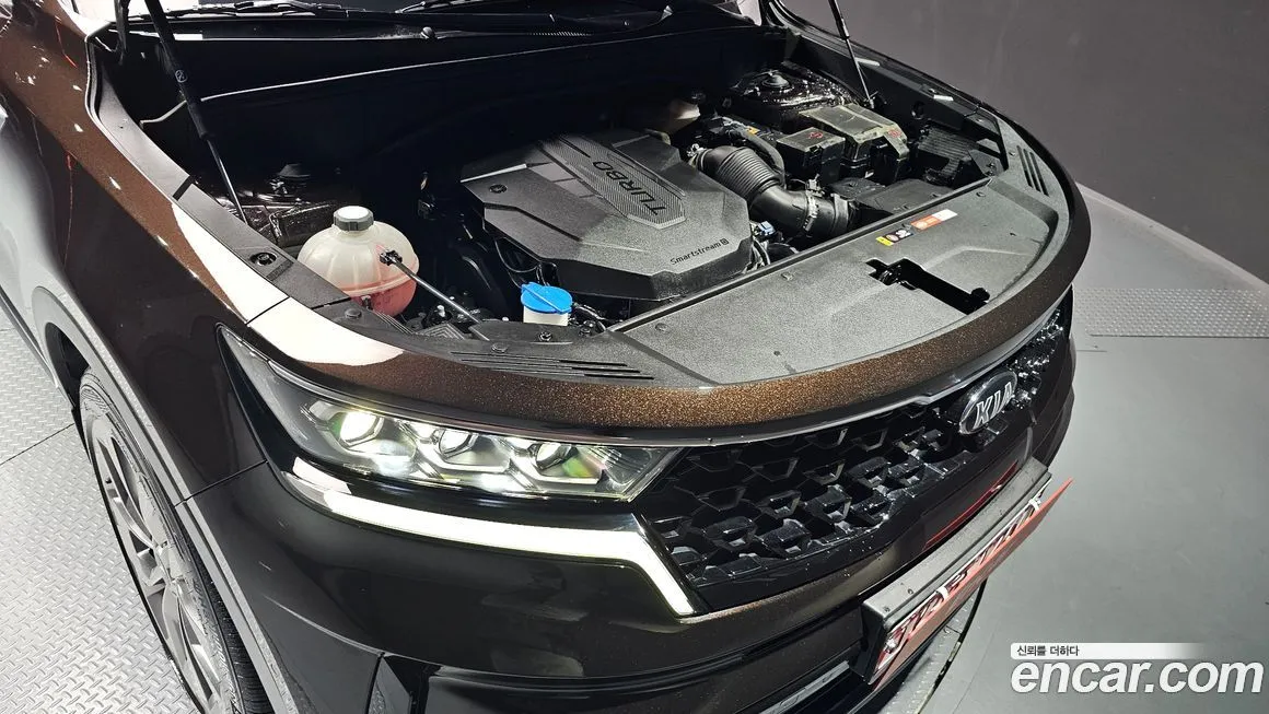 Kia Sorento — фото 10