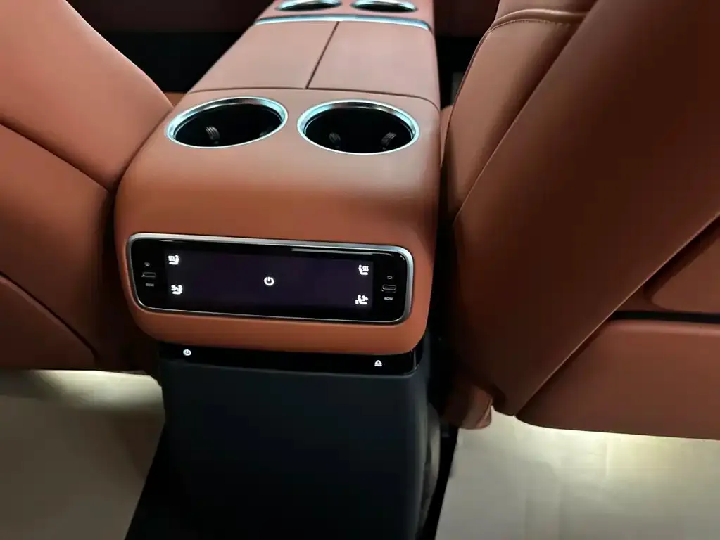 Li Auto L9 2023 из CN, фото 3