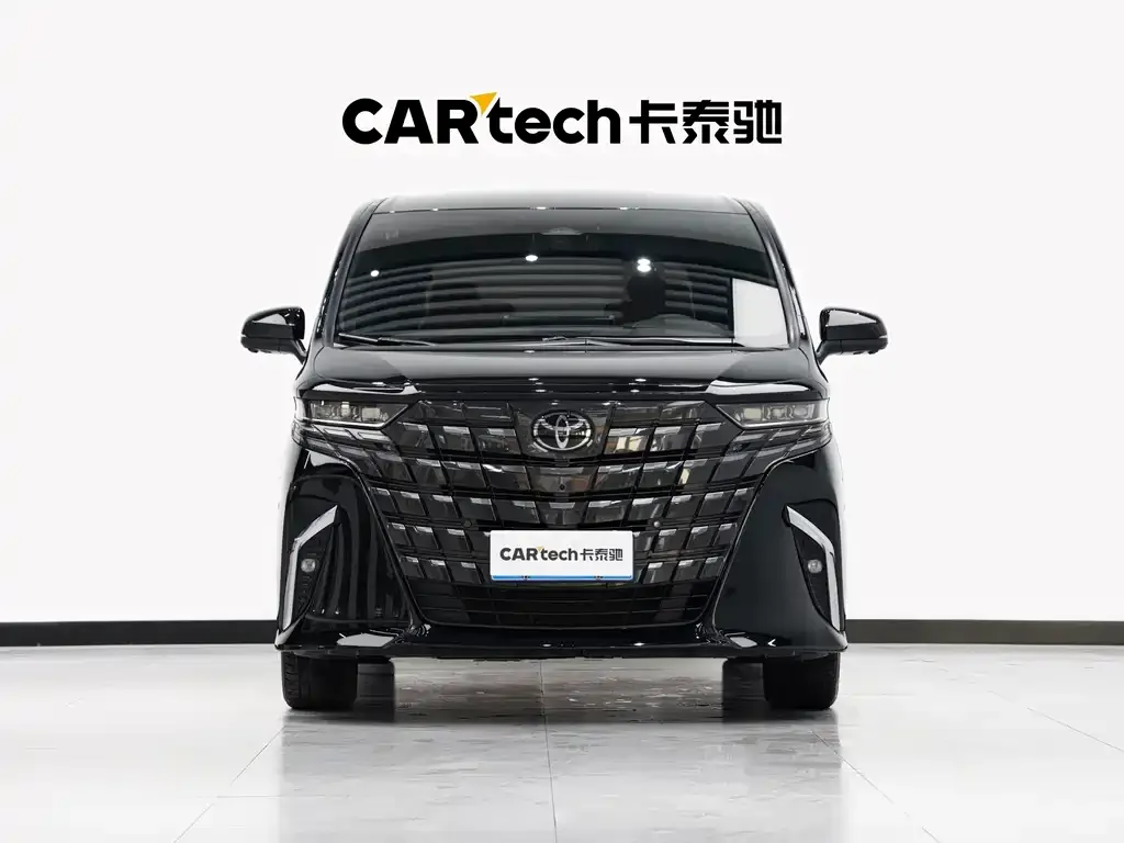 Toyota Alphard — фото 3