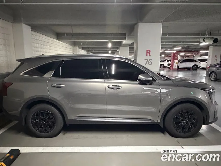 Kia Sorento — фото 3