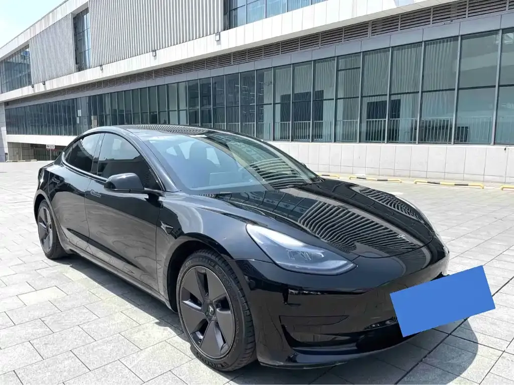 Tesla Model 3 — фото 6