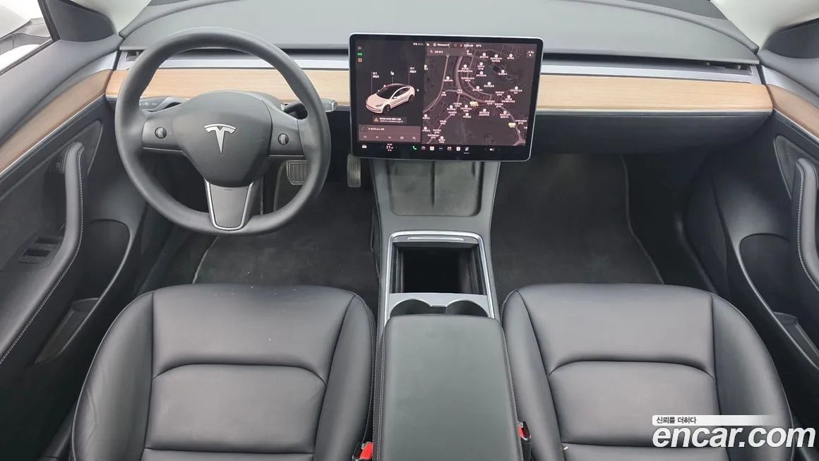 Tesla Model 3 — фото 7