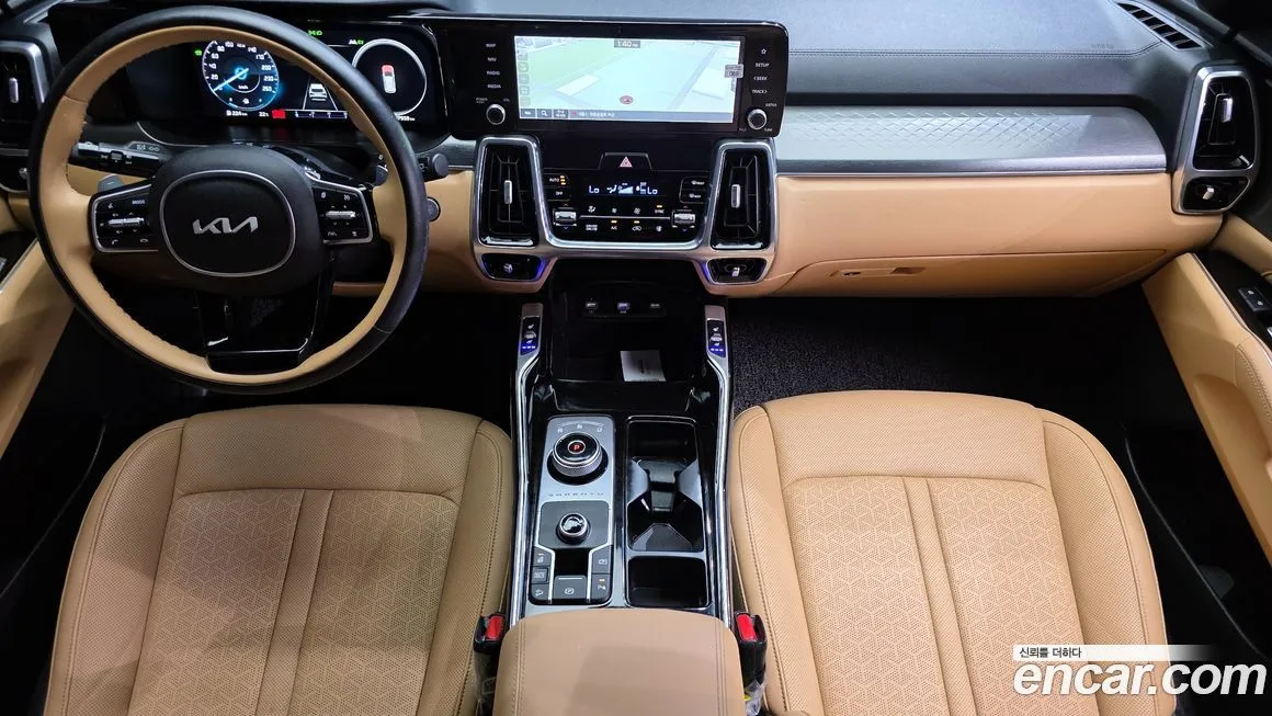 Kia Sorento — фото 10