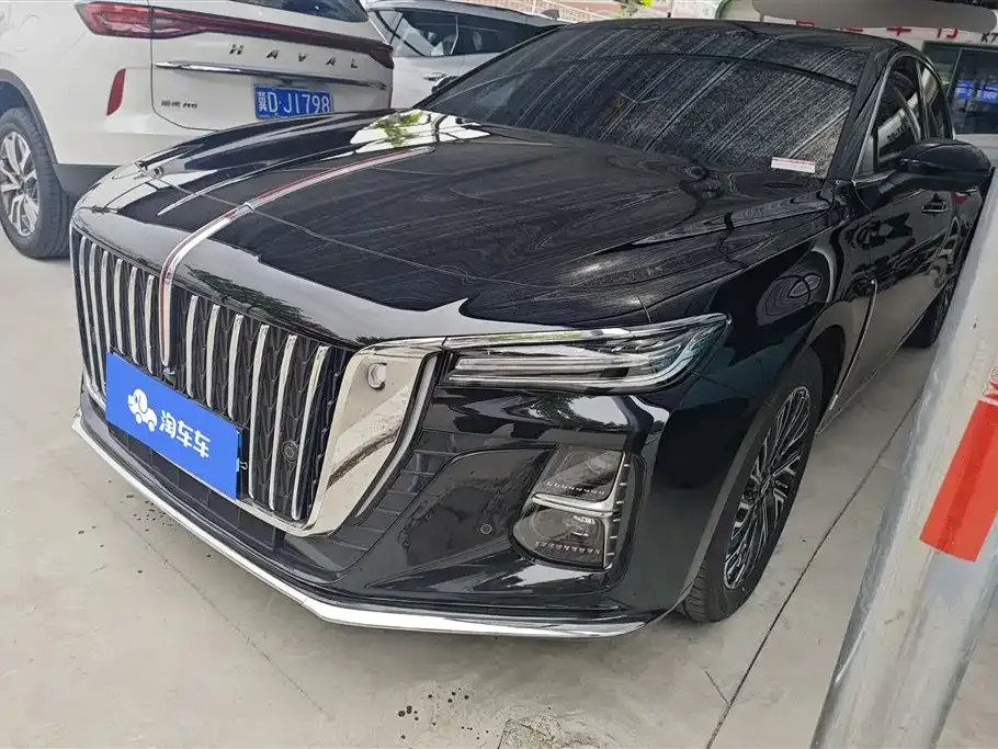 Hongqi H5 — фото 1