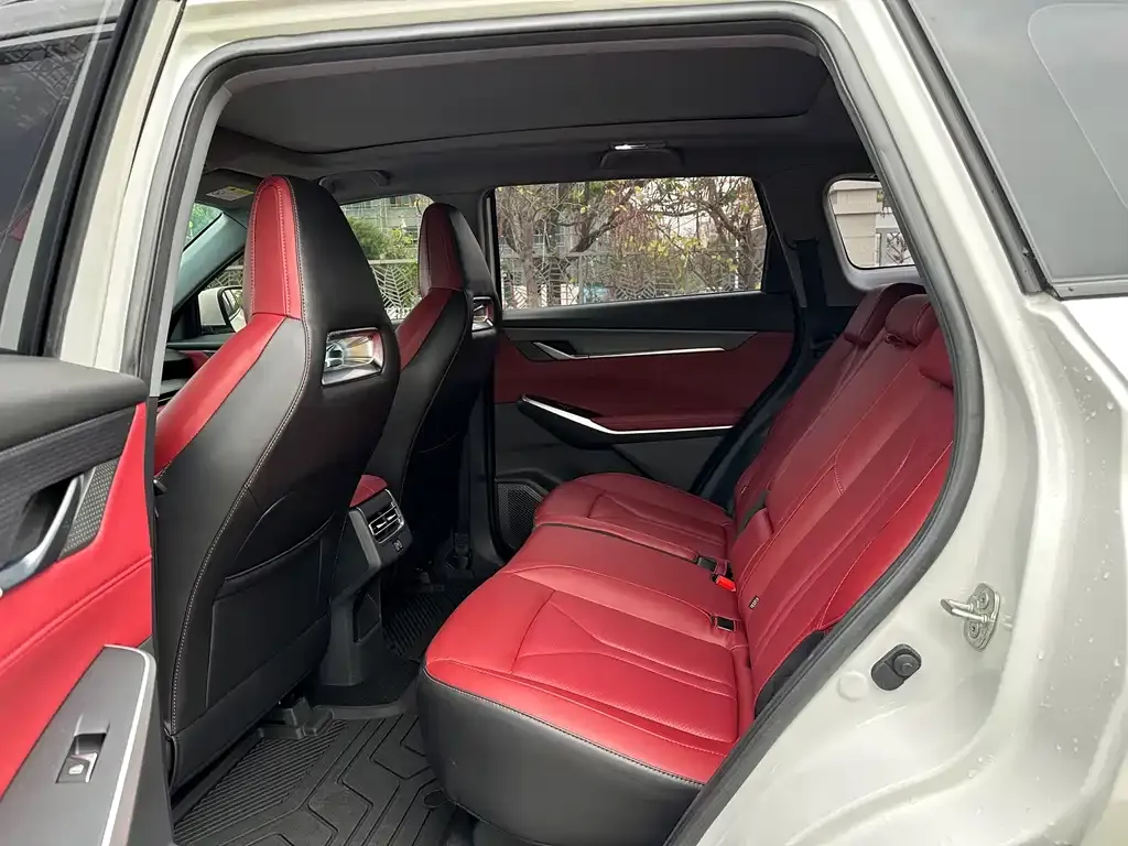 Changan CS75PLUS — фото 4