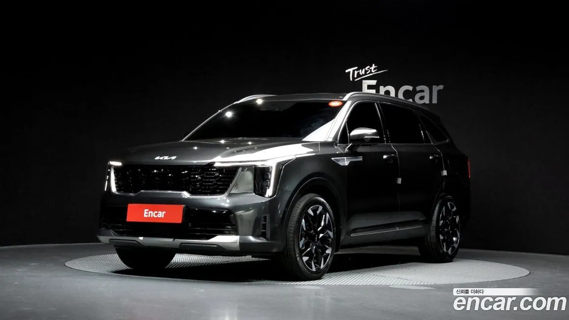 Kia Sorento — фото 1