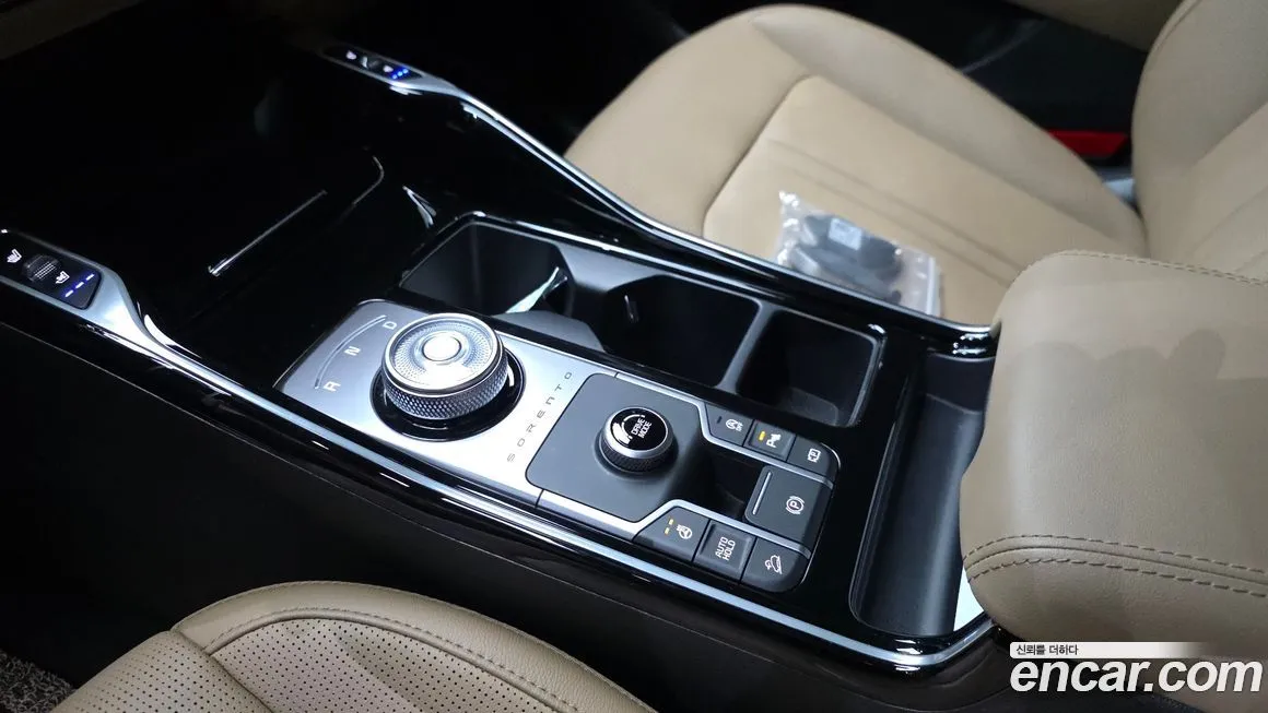 Kia Sorento — фото 4
