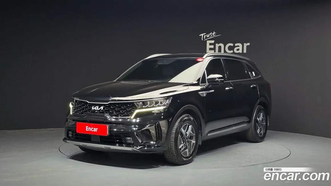 Kia Sorento — фото 1