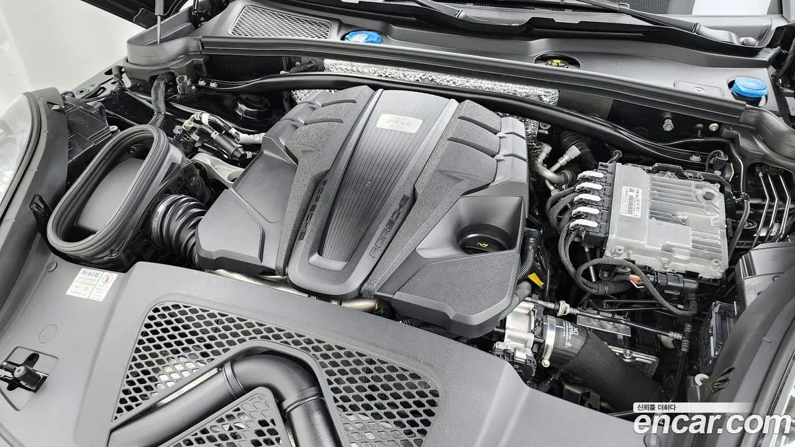Porsche Macan 2022 из KR, фото 7