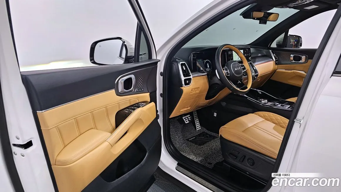 Kia Sorento — фото 10
