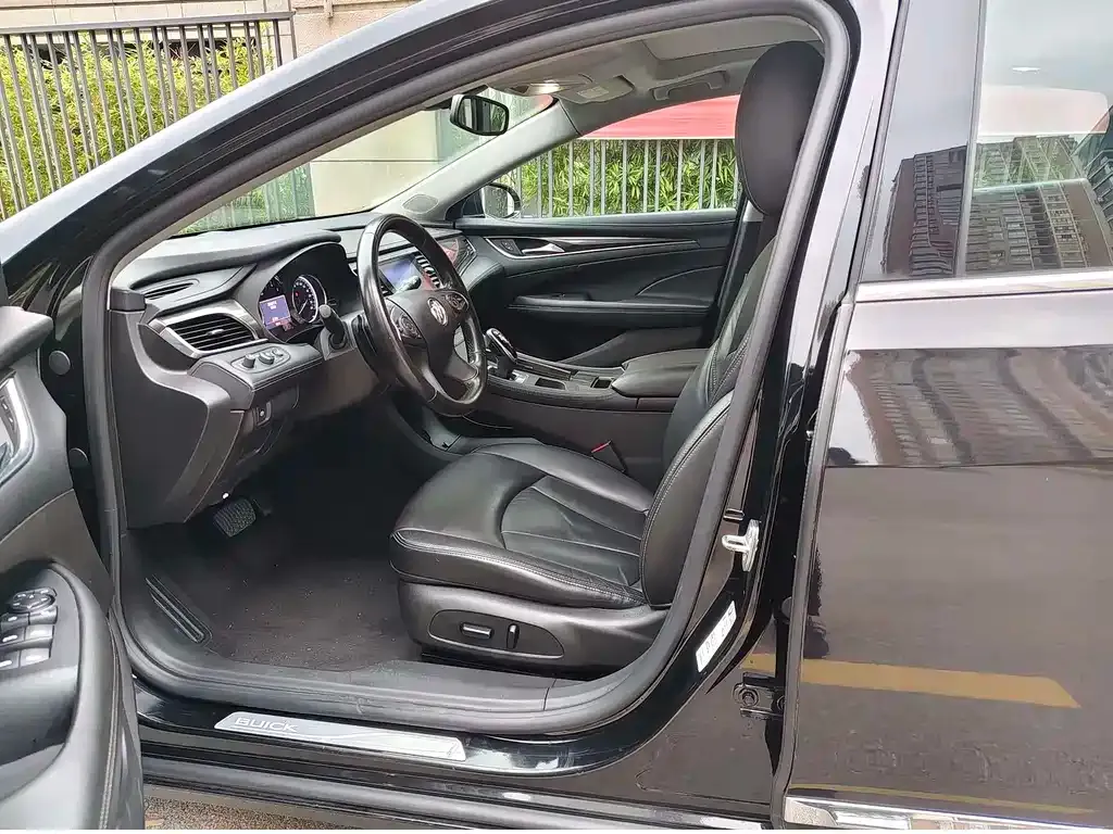 Buick LaCrosse 2021 из CN, фото 4