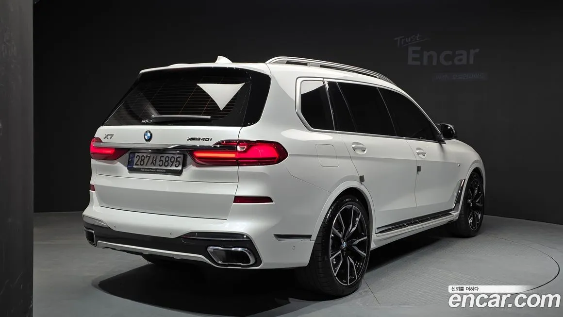 BMW X7 — фото 8