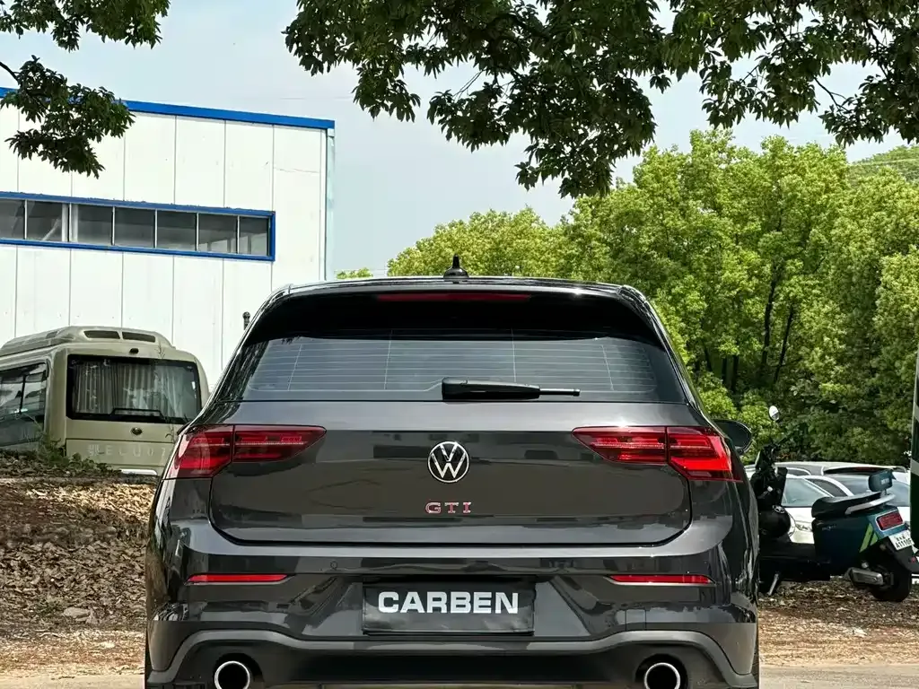 Volkswagen Golf GTI — фото 9