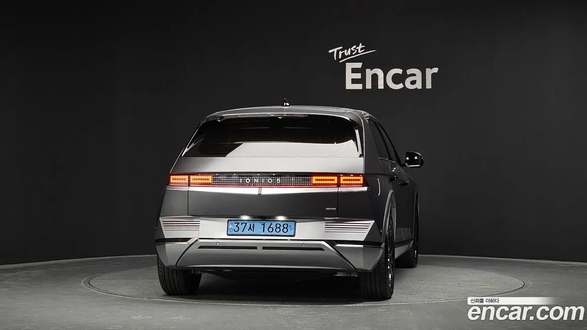 Hyundai Ioniq5 — фото 2