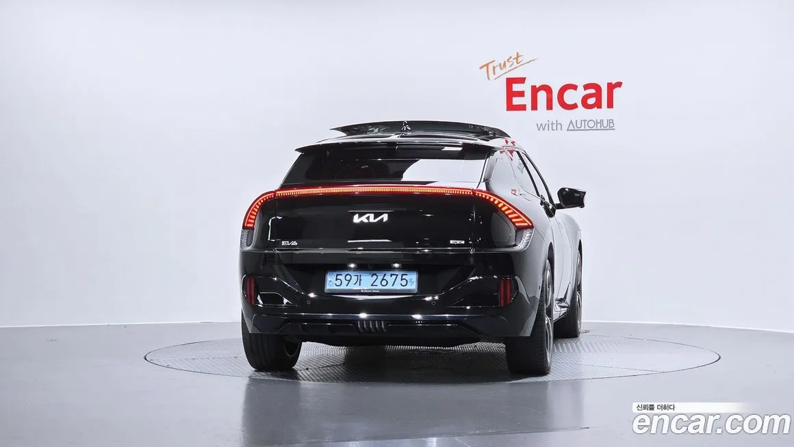 Kia EV6 — фото 2