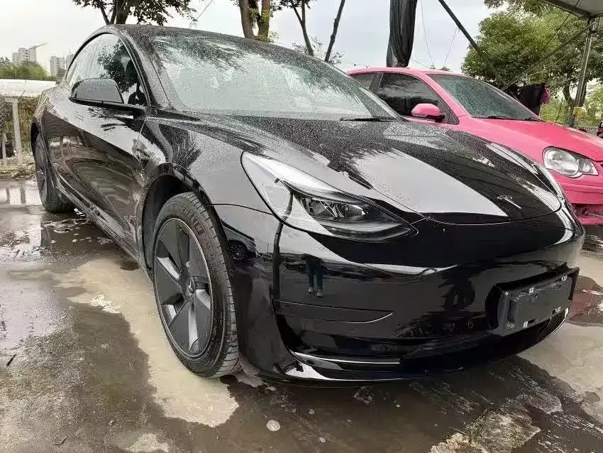 Tesla Model 3 — фото 7