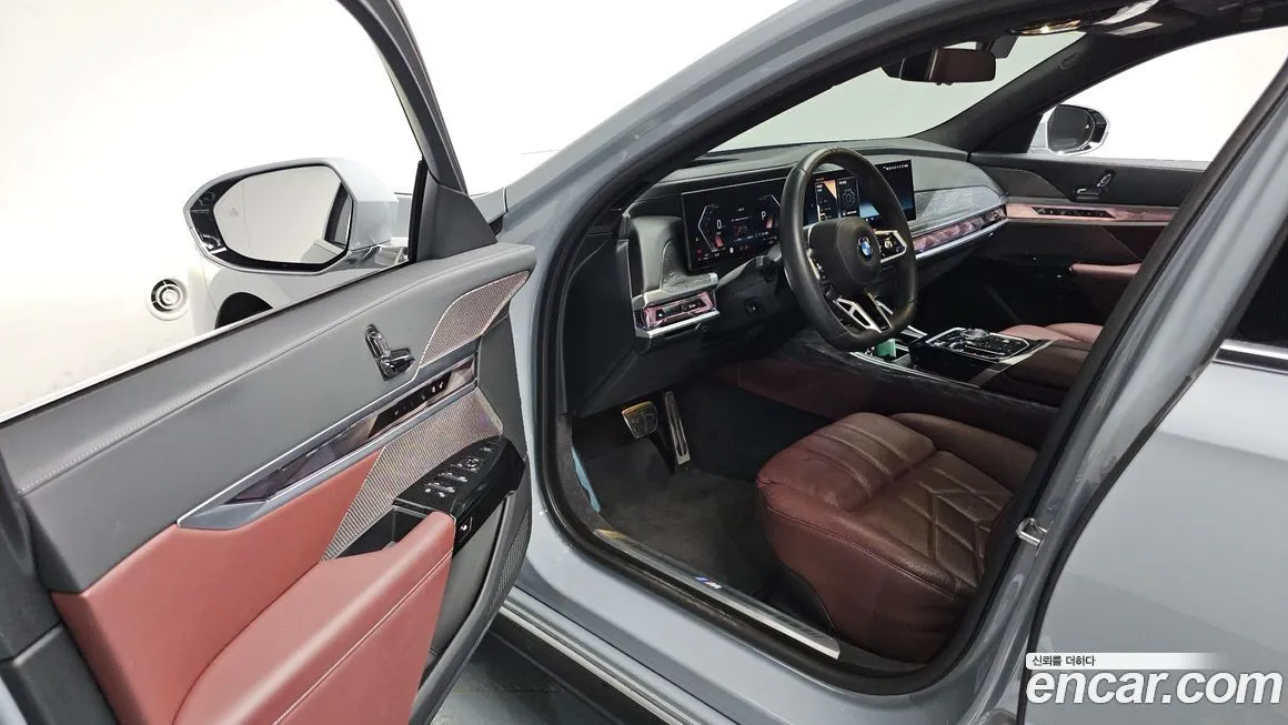 BMW 7-Series 2023 из KR, фото 9