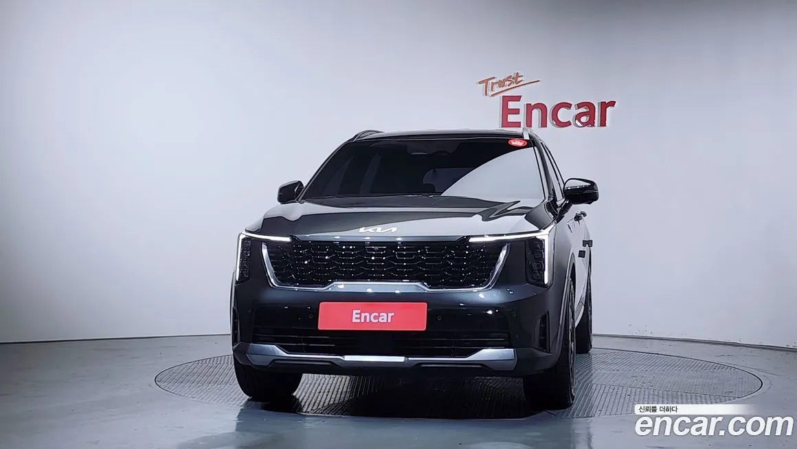 Kia Sorento — фото 9