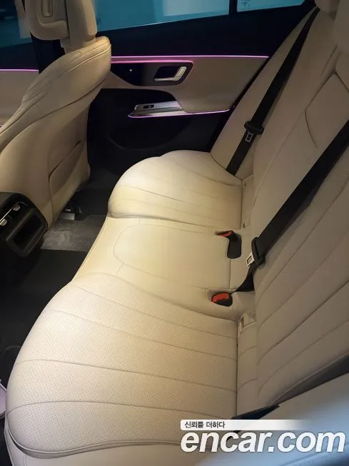 Mercedes-Benz E-Class 2025 из KR, фото 2