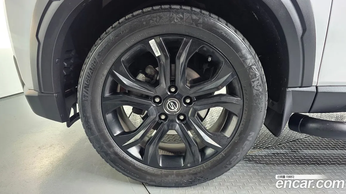 KG Mobility (Ssangyong) Rexton — фото 9