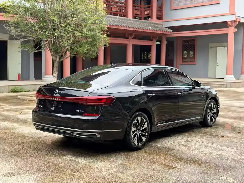 Volkswagen Passat 2022 из CN, фото 7