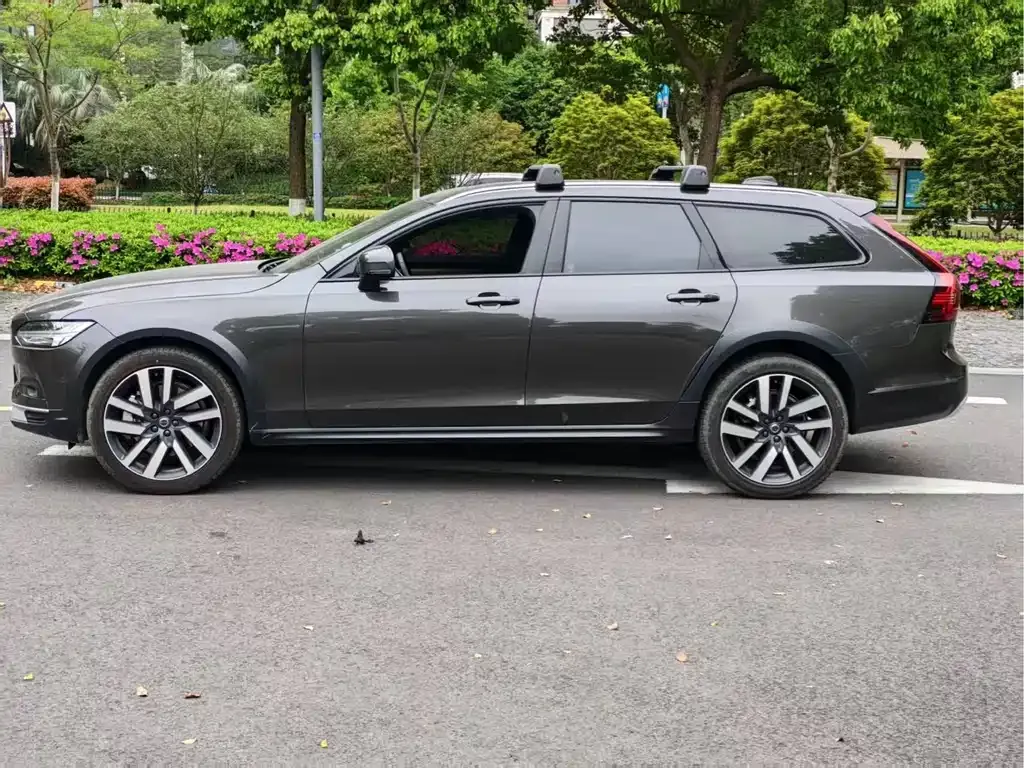 Volvo V90 — фото 4