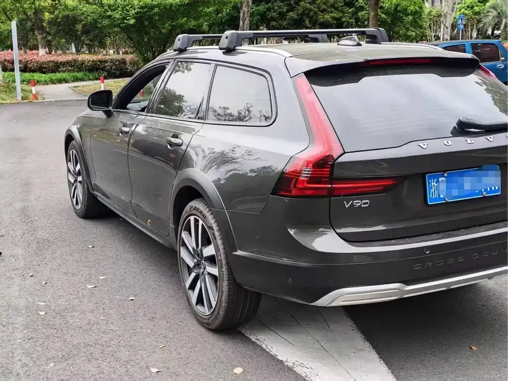 Volvo V90 — фото 3
