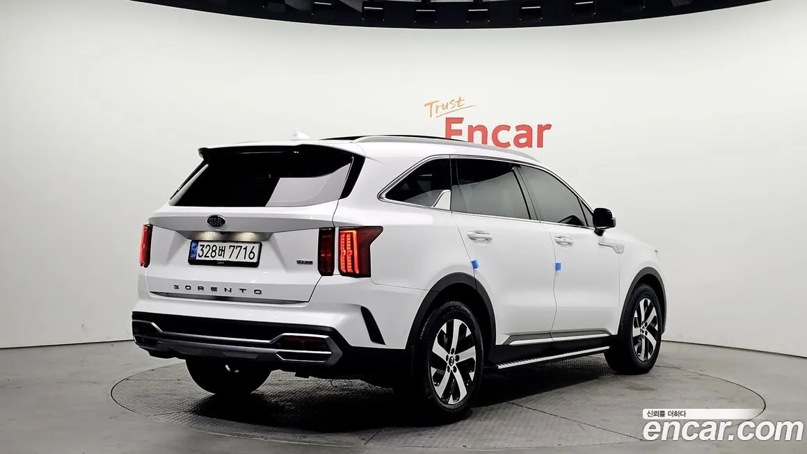 Kia Sorento — фото 3