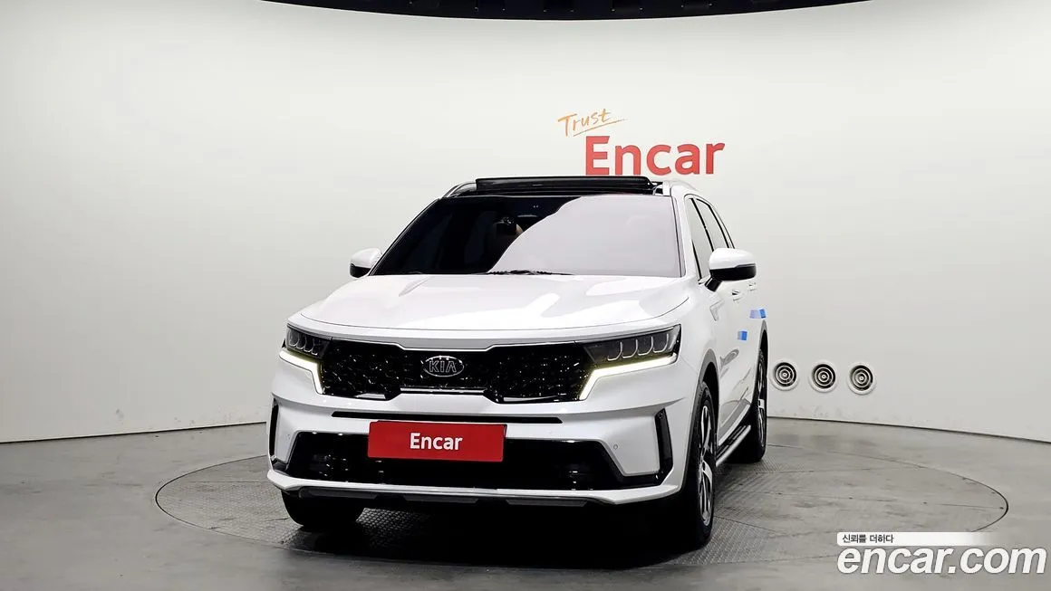 Kia Sorento — фото 8