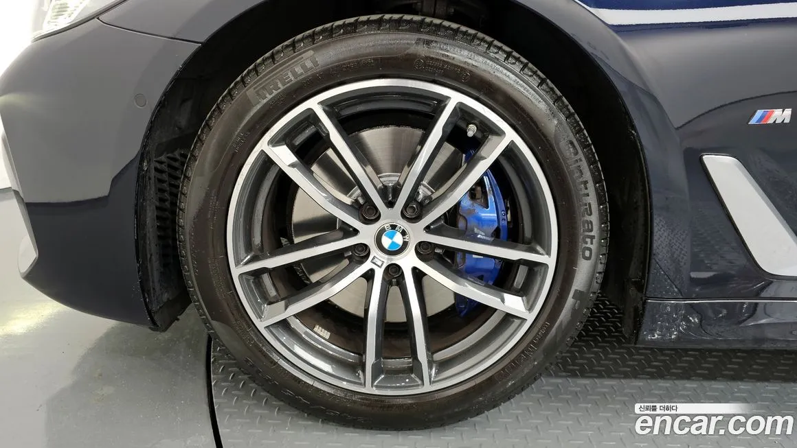BMW 5-Series 2023 из KR, фото 10